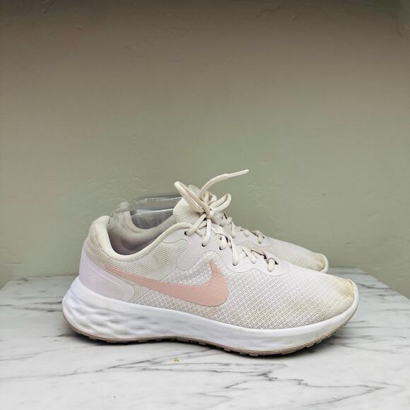 Nike Revolution 6 Pink Sneakers Women’s Size 8.5 - Picture 4 of 10